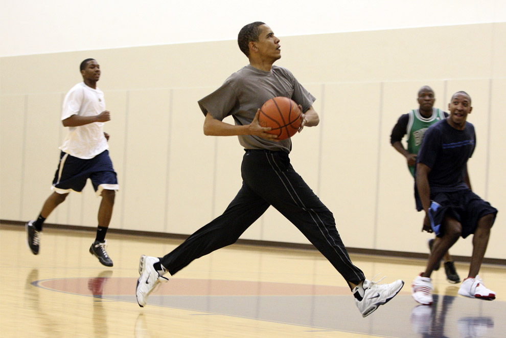 barack obama playing basketball