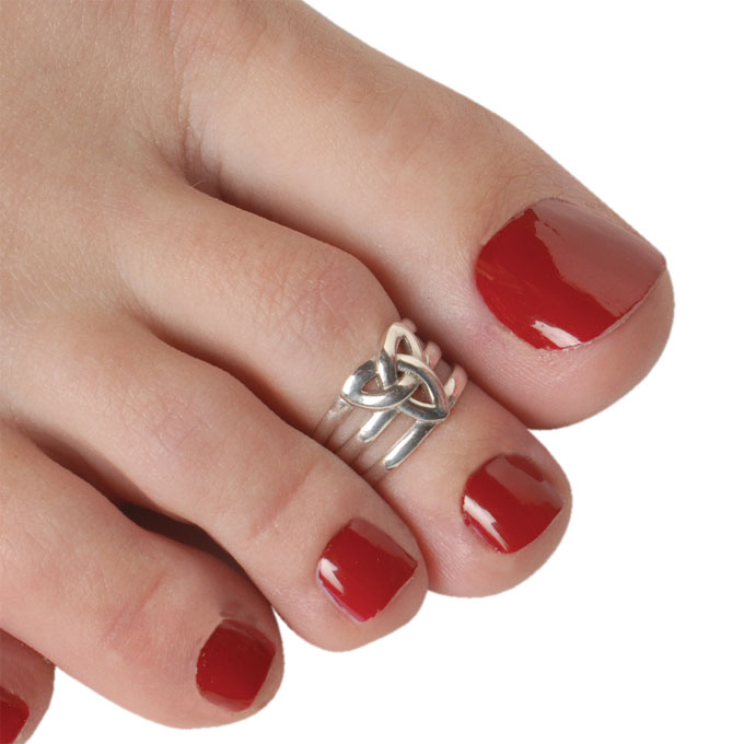 Need to Know: Toe Rings